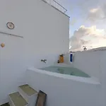 Terrazze Porta Nova Terrace And Panoramic Bathtub Остуни