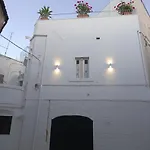 Дом отдыха Terrazze Porta Nova Terrace And Panoramic Bathtub